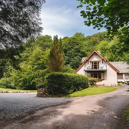 Loughrigg -private House With A Hot Tub *