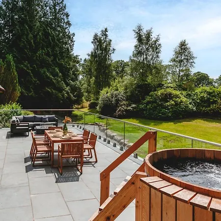 Loughrigg -private House With A Hot Tub *